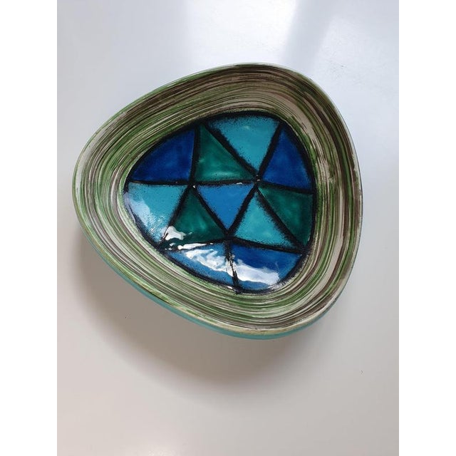 Mid-Century Black, Blue, Orange and Yellow Vetrata Vases and Bowls by Aldo Londi for Bitossi, Italy, Set of 16 For Sale - Image 14 of 18