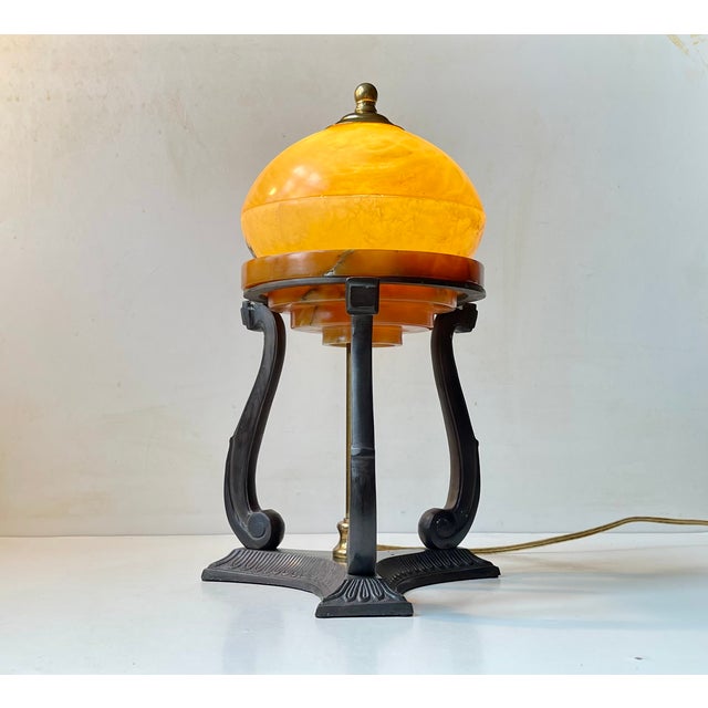 Art Deco Table Lamp in Alabaster and Bronze, 1940s For Sale - Image 4 of 8