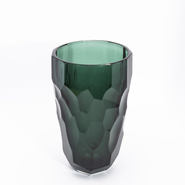 Modern Hand-Blown Murano Modern Tall Faceted Vase in Eucalyptus Green Medium For Sale - Image 3 of 10