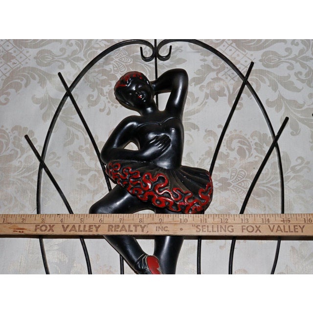 Set of Two 1950s Chalkware Wall Ballerinas For Sale - Image 4 of 5