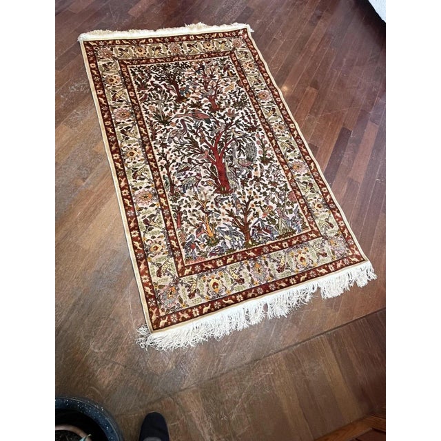 Vintage Hereke Rug in Silk, 1980s For Sale - Image 3 of 5