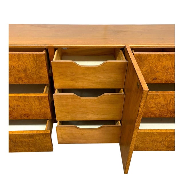 1970s 1970s Milo Baughman for Lane Mid-Century Modern Burl Wood Credenza For Sale - Image 5 of 11