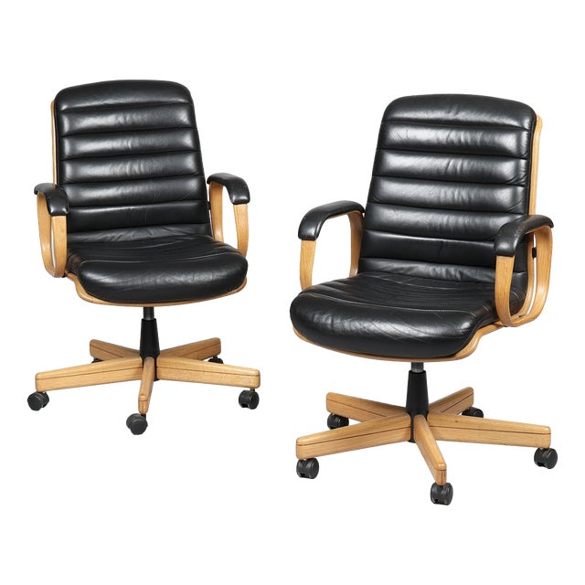 Vintage Chairs with Oak Frame and Black Leather by Albert Stoll for Stoll Giroflex, 1980s, Set of 2 For Sale