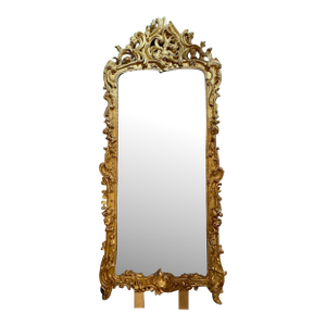 Italian Carved Giltwood Mirror