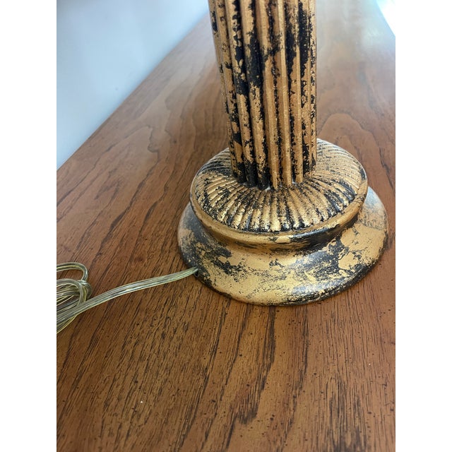 Gold Frederick Cooper Antiqued Gilt Neoclassical Fluted Column Table Lamp For Sale - Image 8 of 10