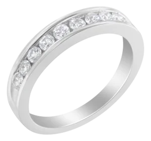 18K White Gold Round-Cut Diamond Ring (1/2 cttw, H-I Color, SI2-I1 Clarity)