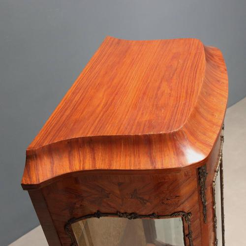 Brown Napoleon III Dispay Cabinet For Sale - Image 8 of 10