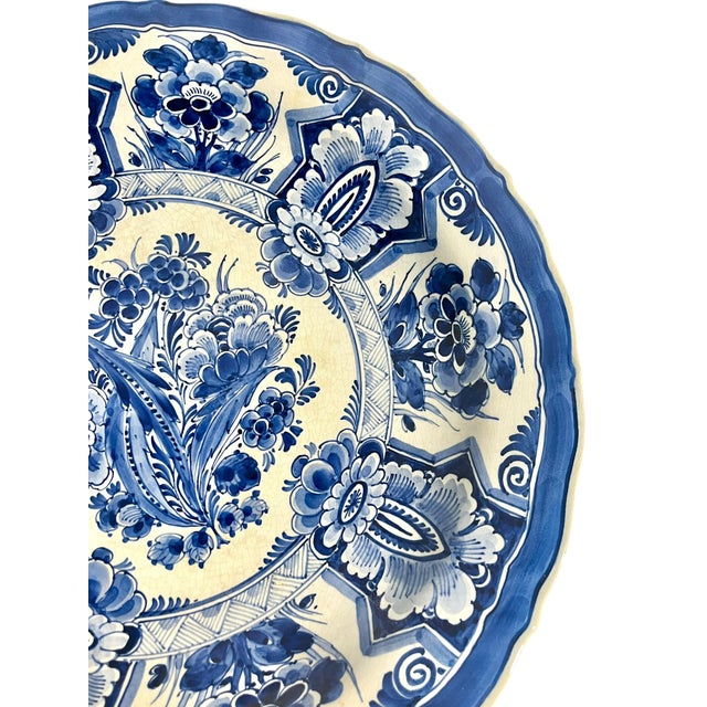 English Vintage Hand Painted Delft Blue and White Charger Bowl For Sale - Image 3 of 10
