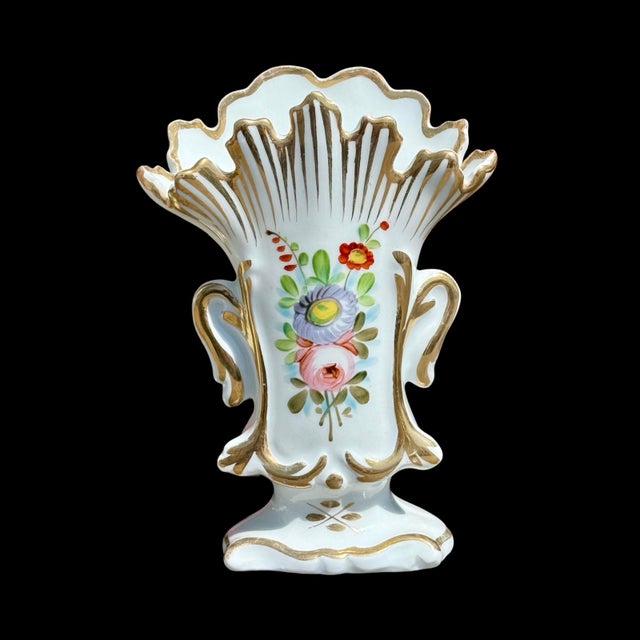 Antique French Paris Porcelain Ruffled Bridal Spill Vases With Hand-Painted Florals & Gold, Set of 3 For Sale In San Diego - Image 6 of 10