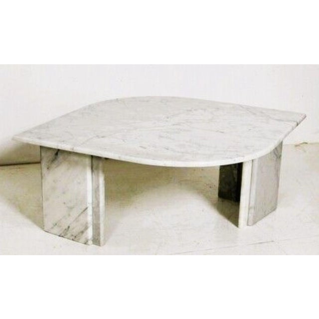 Italian Carrara Marble Teardrop-Shaped Coffee Table from Ligne Roset, 1980s For Sale - Image 10 of 14
