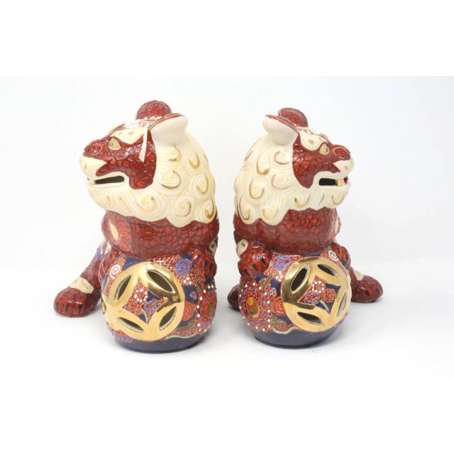 1980s Vintage Satsuma Foo Lions - a Pair Male and Female For Sale - Image 5 of 10