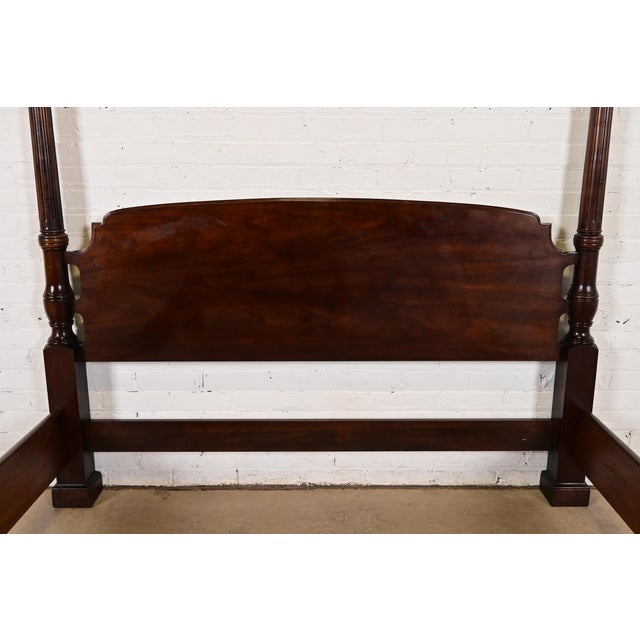 Henredon Georgian Carved Mahogany Four-Poster Queen Size Canopy Bed For Sale In South Bend - Image 6 of 9
