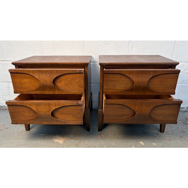 Mid 20th Century Mid 20th Century Sculpted Walnut Nightstands, A Pair For Sale - Image 5 of 12
