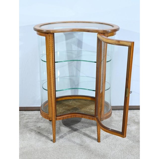 Small Yellow Mahogany Rognon Display Case, 1910s For Sale - Image 5 of 18