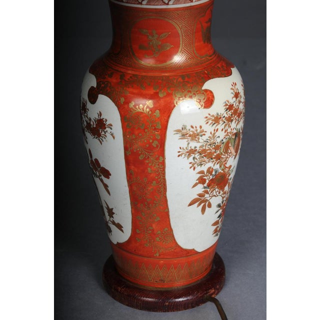 Chinese Porcelain Table Lamp, 20th Century For Sale - Image 10 of 17
