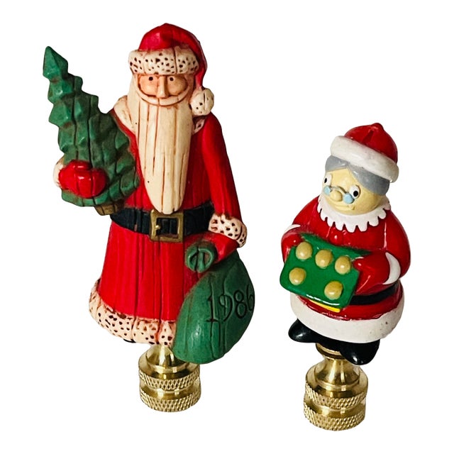 1960s Christmas Santa With Mrs Claus. Lamp Finials For Sale