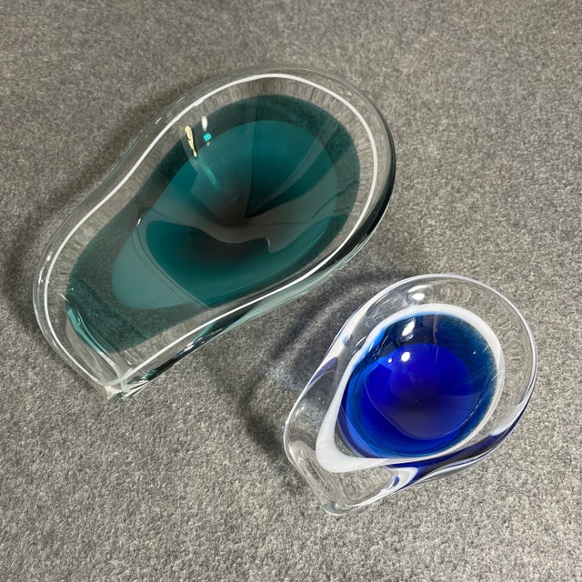 Mid 20th Century Mid 20th Century Flygsfors Coquille Glass Spoon Bowls - Set of 2 For Sale - Image 5 of 10