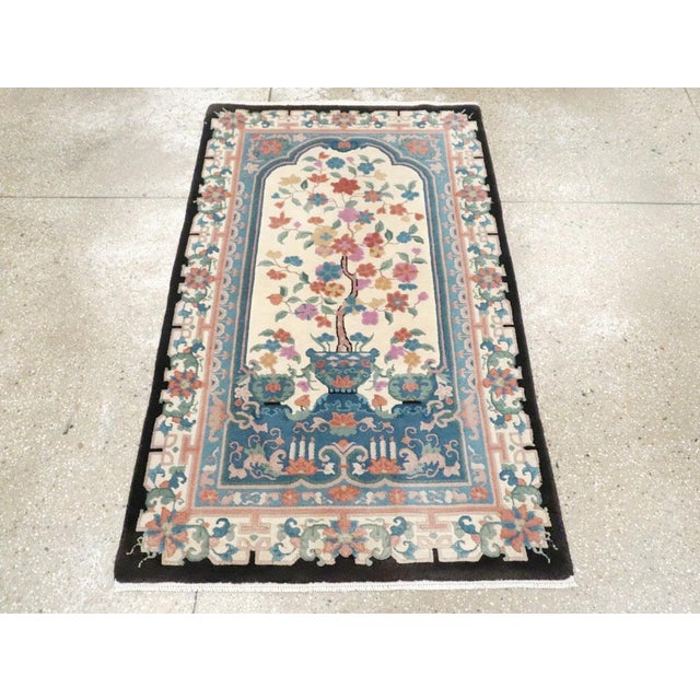 Art Deco Galerie Shabab Collection Mid-20th Century Handmade Chinese Art Deco Throw Rug For Sale - Image 3 of 9