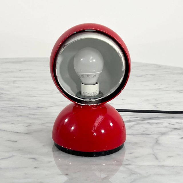 Red Eclisse Table Lamp by Vico Magistretti for Artemide, 1960s For Sale - Image 10 of 10