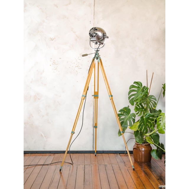 Brown Electric Patt 123 Theater Spotlight Floor Lamp on Wooden Berlebach Tripod from Strand, 1950s For Sale - Image 8 of 18