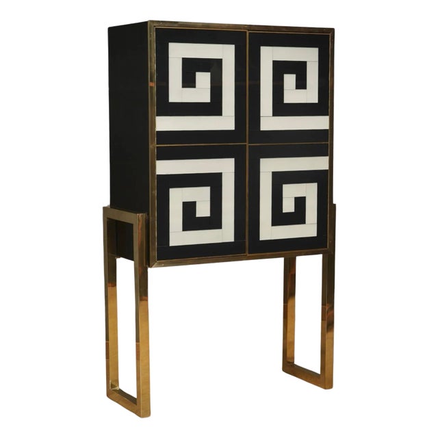 Armadietto Moderno Con Porta Bottiglie Interno Designer For Sale