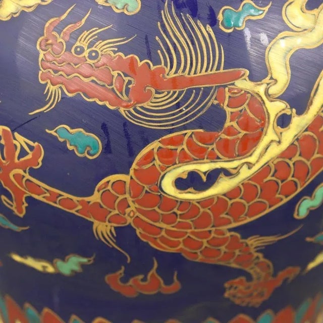 Chinese Vintage Ceramic Pot,Ming Dynasty Xuande Marked Blue Ground Famille Verte Porcelain Lid Jar Hand Painted Cloud and Dragon Pattern For Sale In Seattle - Image 6 of 9