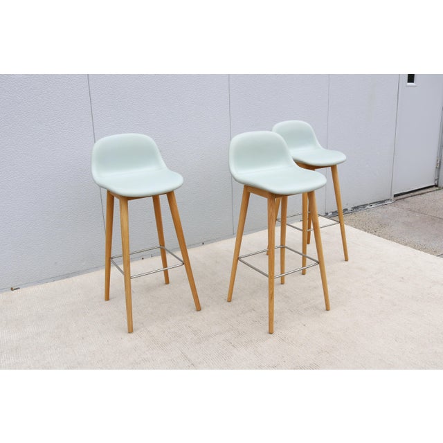 2020s Danish Modern Iskos-Berlin for Muuto Fiber Bar Stools Oak Wood Base - Set of 3 For Sale - Image 5 of 18