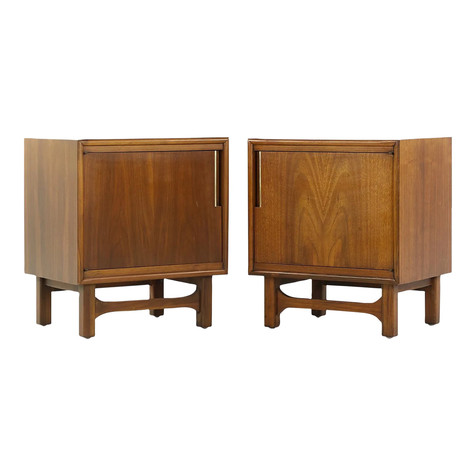 Cavalier Furniture Mid Century Walnut Nightstand Pair Chairish