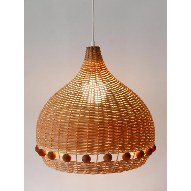 Beige Mid-Century Modern Rattan Tulip Pendant Lamp, Germany, 1960s For Sale - Image 8 of 18