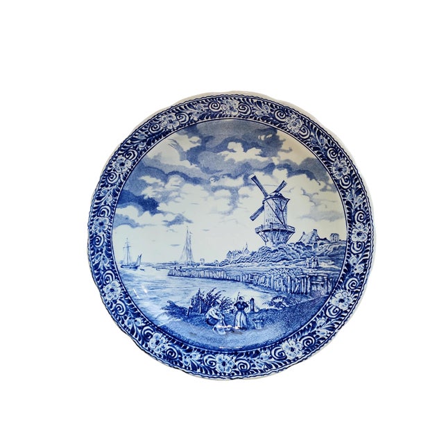Super pair of large vintage Boch Belgium for Royal Sphinx cabinet plates in Delft style, artists signatures to front,...