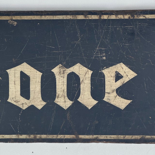 Vintage Double Sided "Lane No. 1" Railway / Station / Racing Wooden Sign For Sale In New York - Image 6 of 12