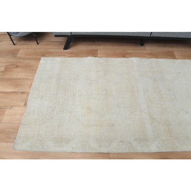 1970s Vintage Handmade Wool Cotton Beige Runner Rug For Sale - Image 9 of 11