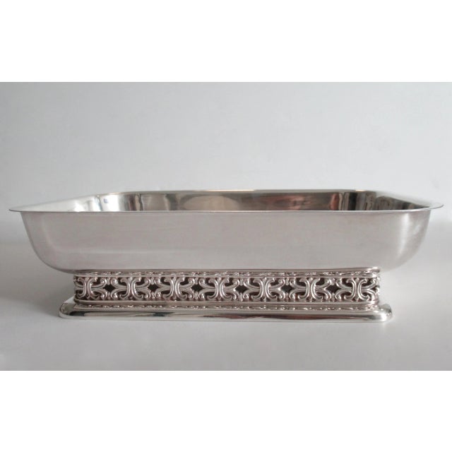 Vintage C.1970's Poole Silversmith Co., Silver-Plate Platform Reticulated Celtic Design Coved Serving Side Dish Platter For Sale - Image 13 of 13