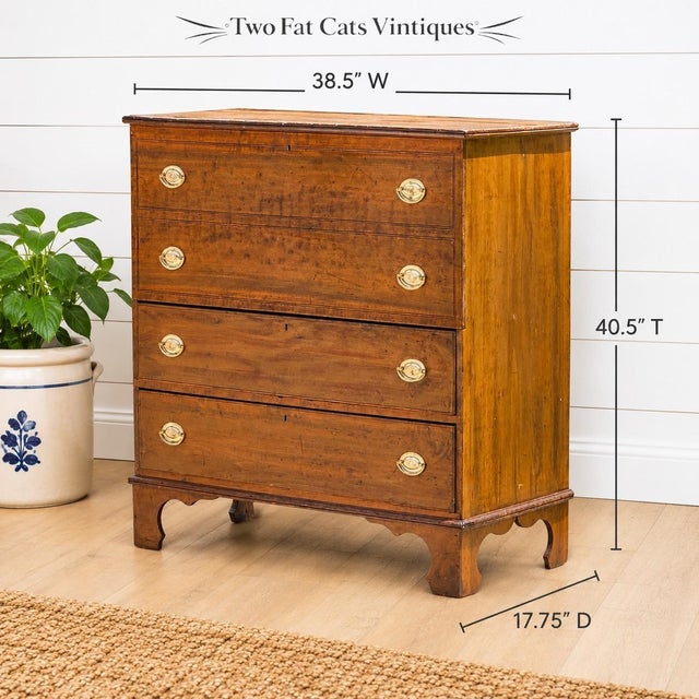 Early 19th Century American Federal Hepplewhite Style Mule Chest Blanket Box For Sale - Image 6 of 11