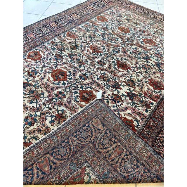 1900's Antique Persian Sarouk Ferahan Carpet For Sale In New York - Image 6 of 10