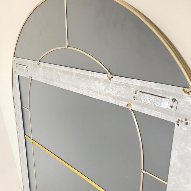 Metal Vintage Rounded Mirror in Artisanal Edge For Sale - Image 7 of 9