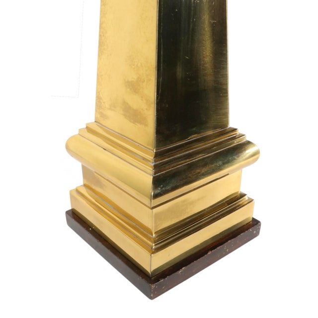 American Mid 20th Century Brass Obelisk Table Lamp For Sale - Image 3 of 9