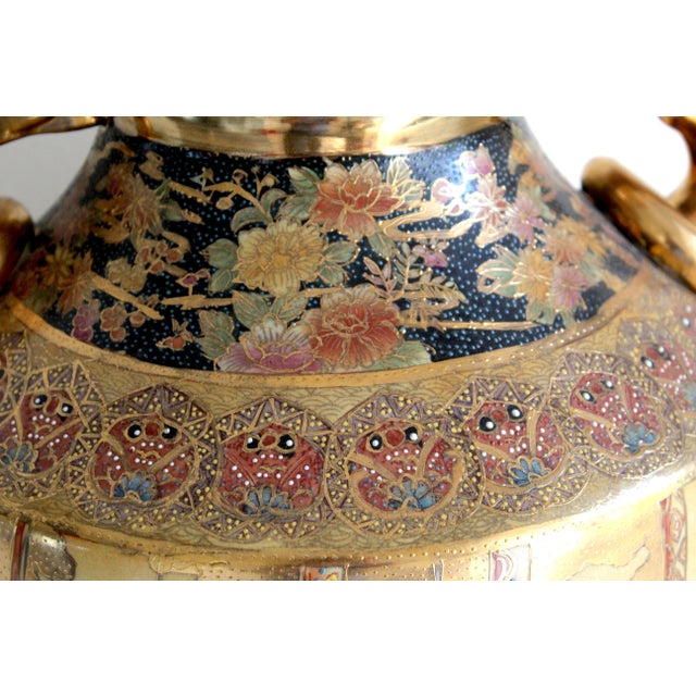 Vintage Royal Satsuma-Style 24" Porcelain Floor Vase – Gold Gilt & Dragon Handles For Sale - Image 11 of 18