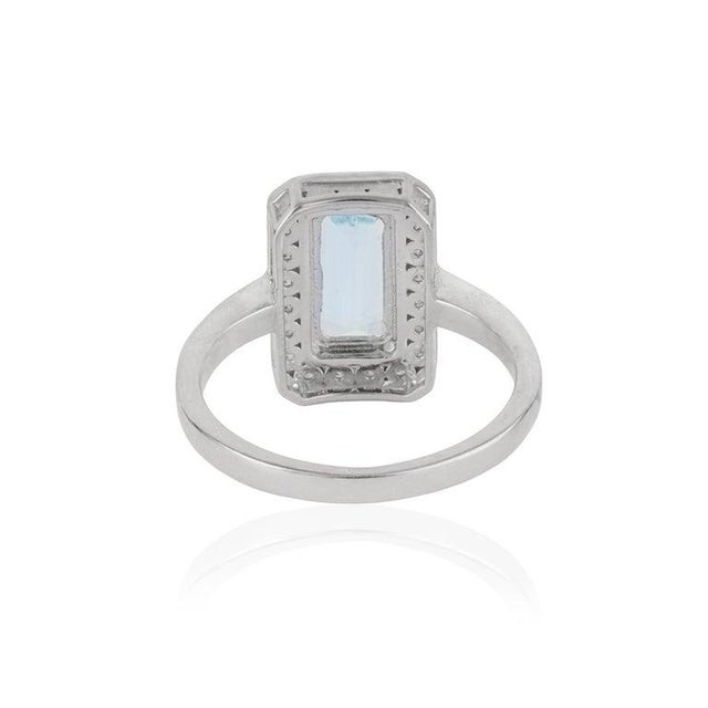 Contemporary 925 Sterling Silver Aquamarine Statement Ring With Diamond Halo, Size 8.5 For Sale - Image 3 of 15