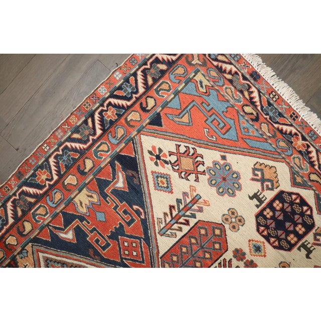 Red Vintage Inspired Caucasian Soumac rug no. j4817 For Sale - Image 8 of 8