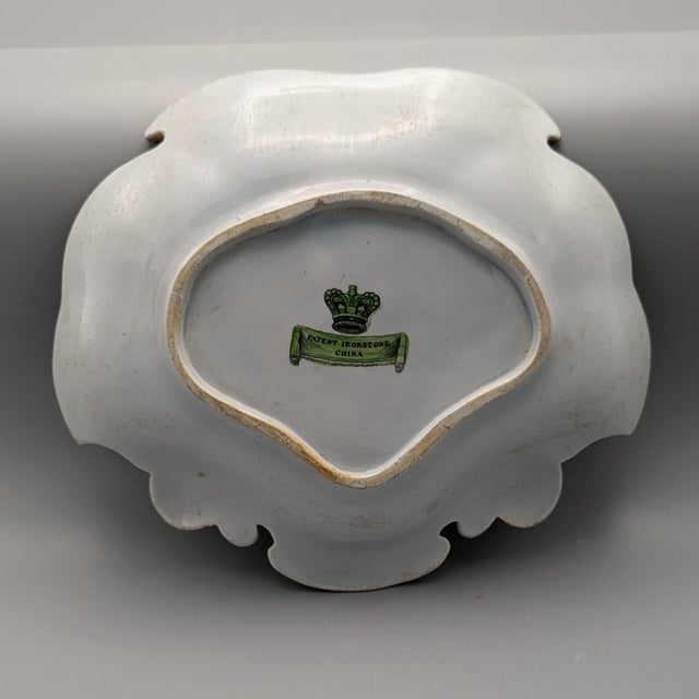 Early 19th Century Early 19th Century A Pair of Mason’s “Chinese Scroll” Dessert Dishes For Sale - Image 5 of 5