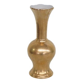 Example of Pickard China Vessels and Vases