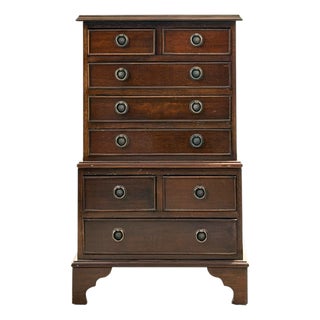 Small Vintage English Mahogany Chest of Drawers For Sale