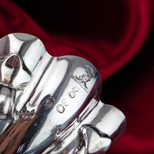 Antique Georgian Rococo Style Silver Scallop Shells by Edward Farrell, 1830, Set of 2 For Sale - Image 14 of 18