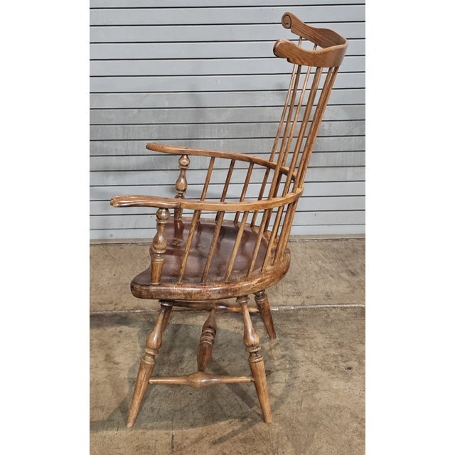 Wood Mid 20th Century Philadelphia Style Bench Made High Fan Back Windsor Arm Chair Carved Knuckles For Sale - Image 7 of 7