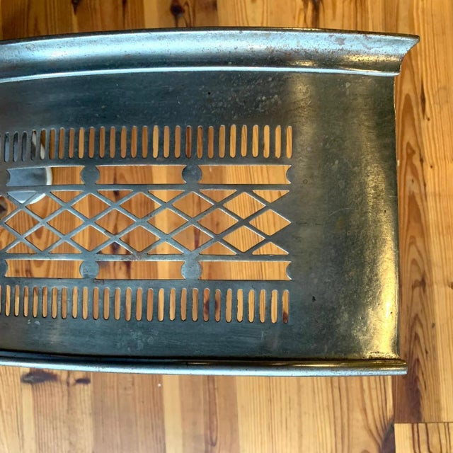 Late 19th Century Antique English Polished Cast Steel Petite Fireplace Fender For Sale - Image 5 of 10