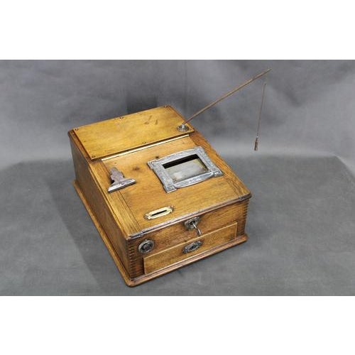 - made in Oak - Minor signs of use due to age and use - all seems in functional order - Missing one key from down part...