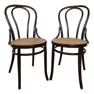 1960s Matching Pair of Thonet-Style Dark Bentwood Bistro Chairs With Cane Seats - Made in Italy For Sale