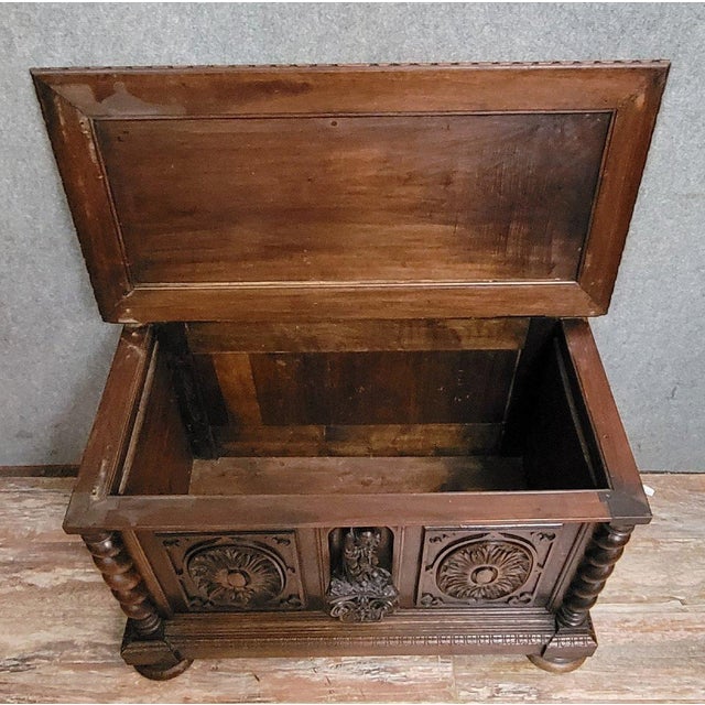Renaissance Style Carved Wooden Chest with Twisted Columns For Sale - Image 3 of 7