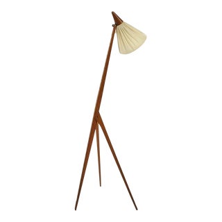 1950s Uno & Östen Kristiansson "Giraffe" Floor Lamp by Luxus Mid-Century Modern For Sale